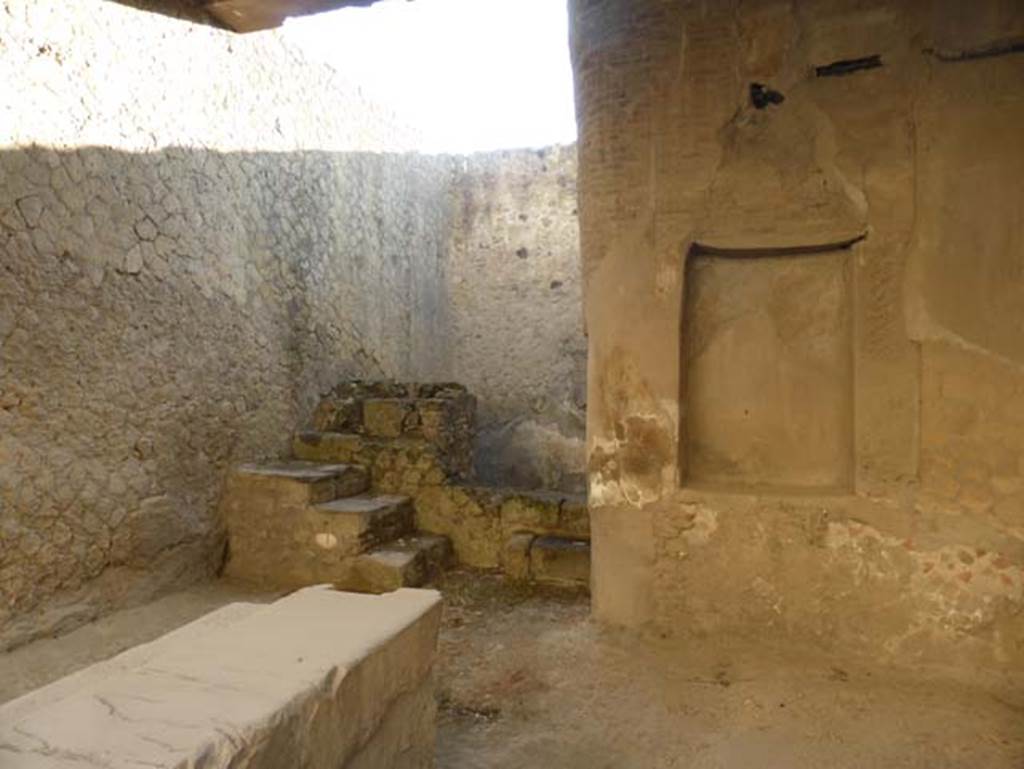 VI.12 Herculaneum, September 2015. Looking towards south-east corner of shop-room and rear-room.